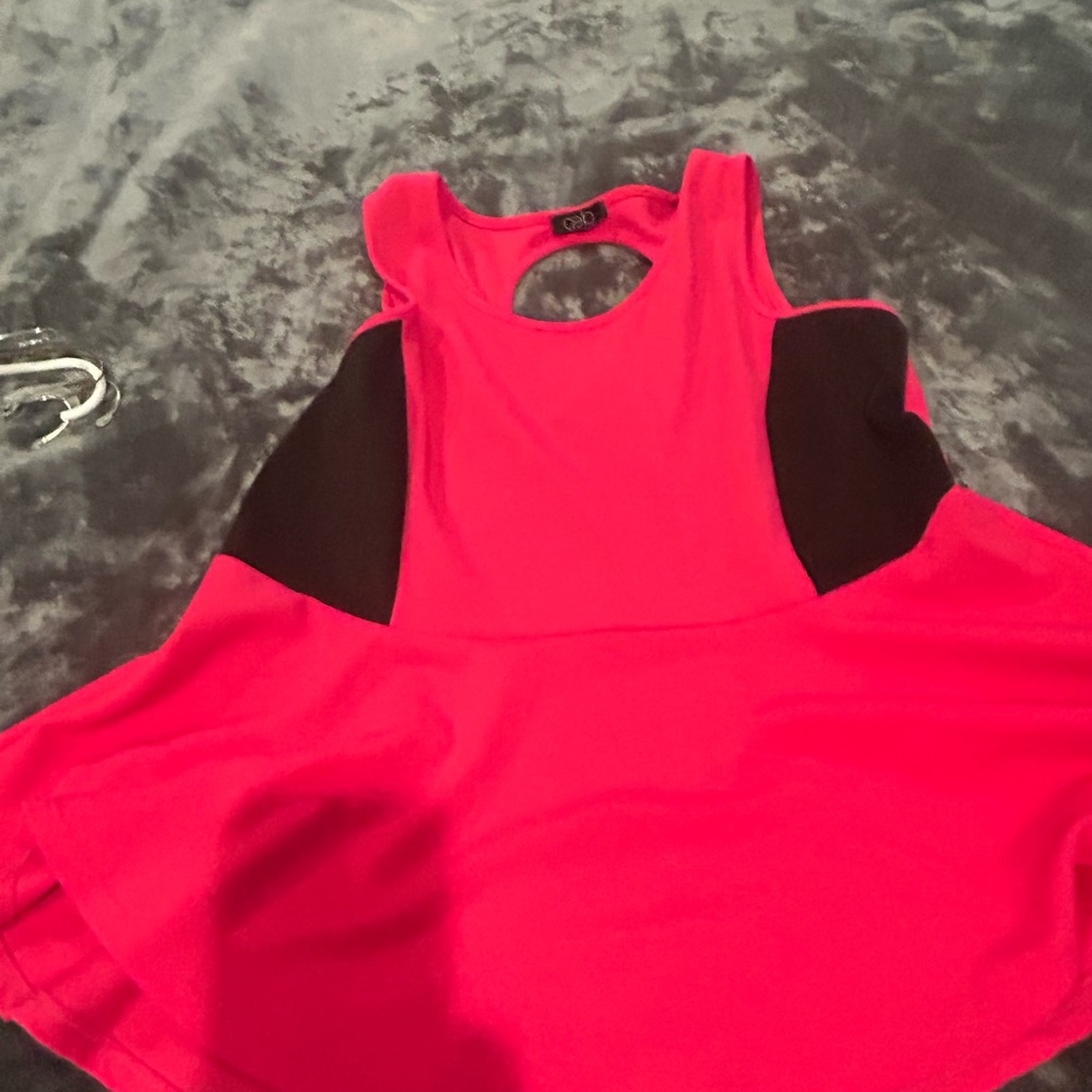 Pink and Black Sleeveless Top